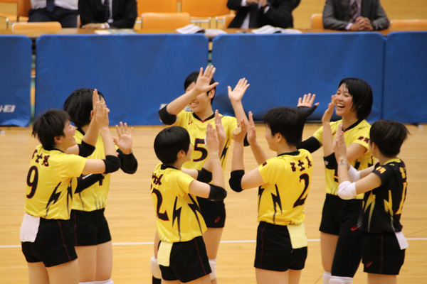 H30_volley07